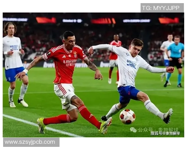 本菲卡与流浪者激战成平局双方在欧战中展现顽强斗志